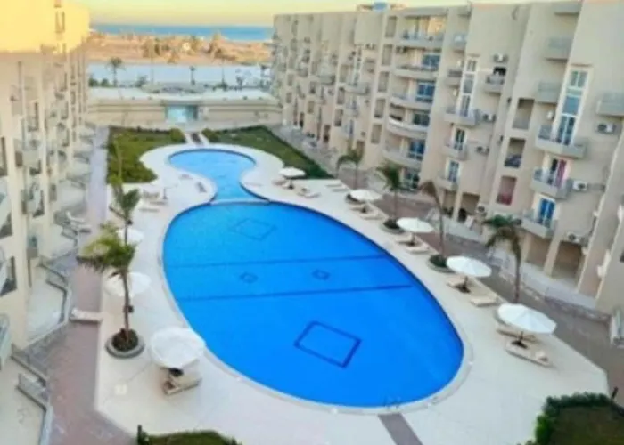 Just Sandy Beachy, Near Airport, Free Wifi Daire